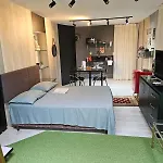 Charmoso Flat Funcional No PAPICU Próximo AO SHOPPING RIO MAR