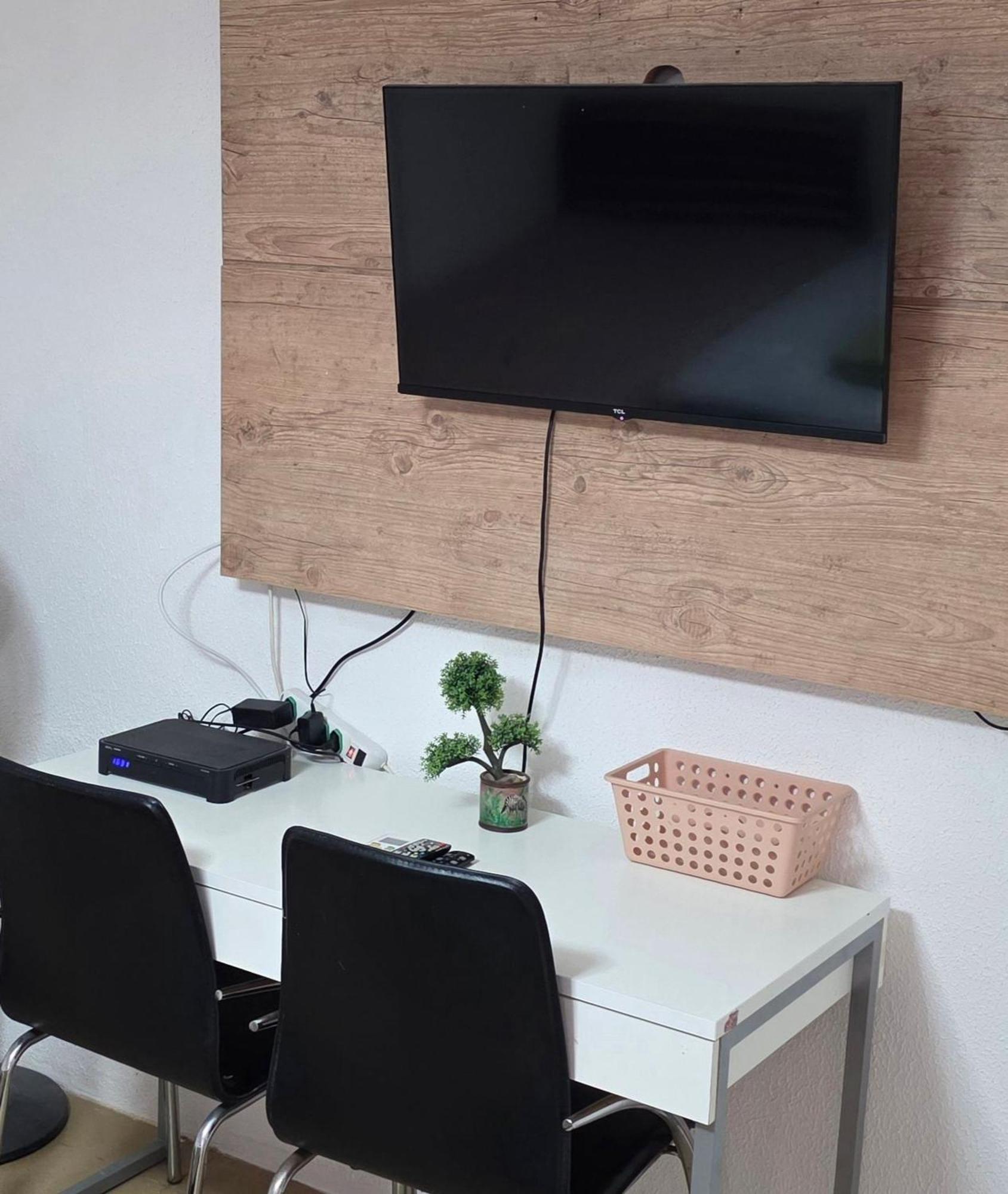 Charmoso Flat Funcional No Papicu Próximo Ao Shopping Rio Mar * Fortaleza (Ceara)